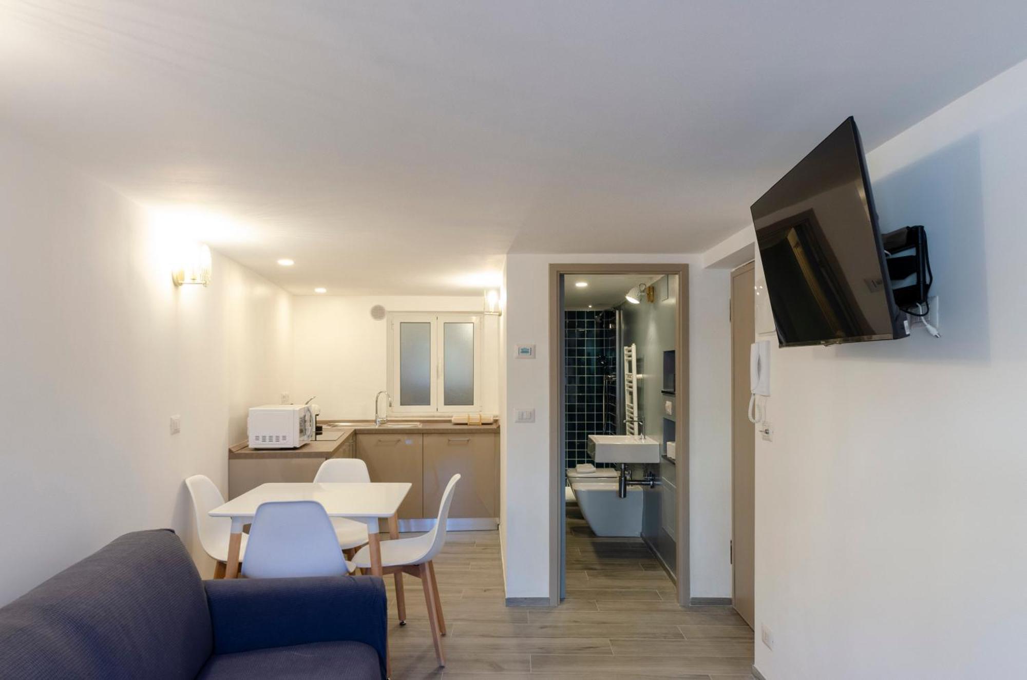 Castelli'S Apartmetnts Fico 1 Genoa Exterior photo