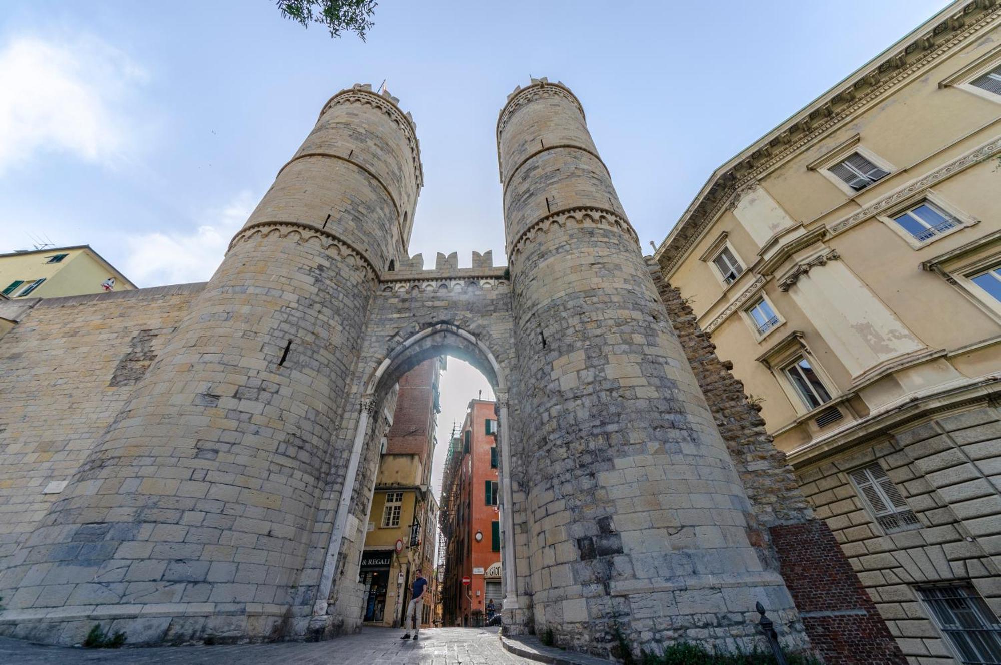 Castelli'S Apartmetnts Fico 1 Genoa Exterior photo